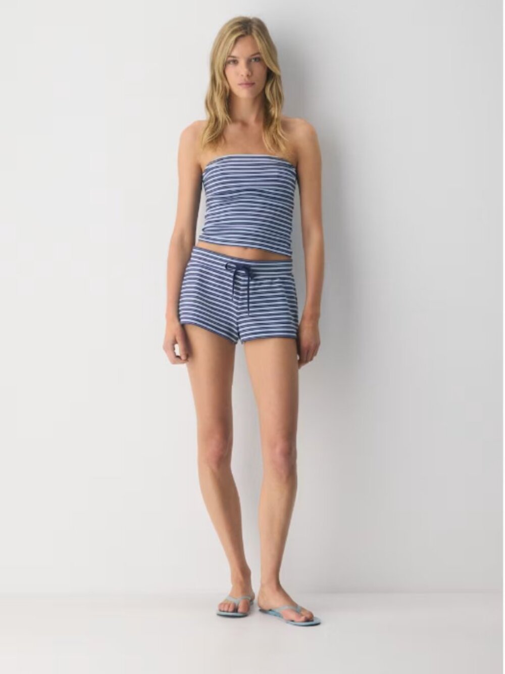 Aritzia HomeStretch™ Rib Happen Short *SOLD OUT COLOR*